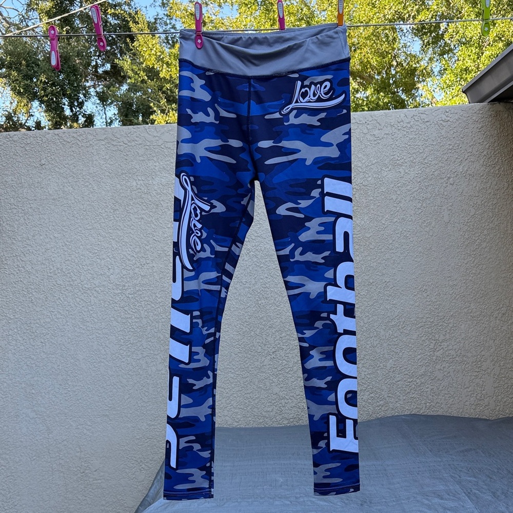 Dallas Cowboys Leggings in Blue Camo and Gray